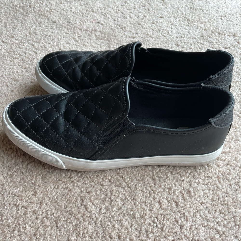 G by Guess shoes